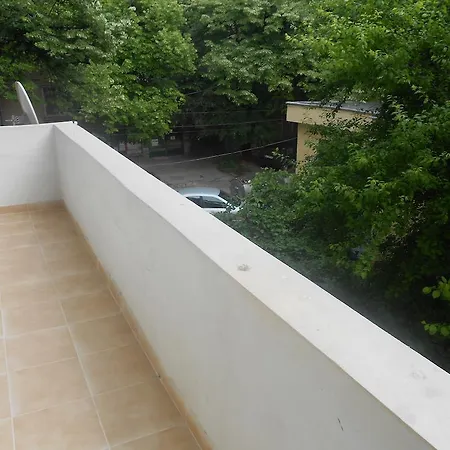 Nedyalkov דירה *